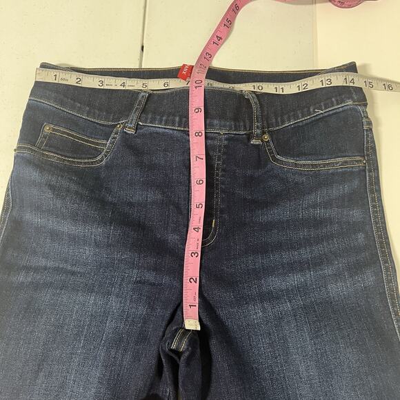 Spanx SPANXshape EveryWear Flare Jeans Midnight Shade Size M Petite High Rise - Picture 9 of 12